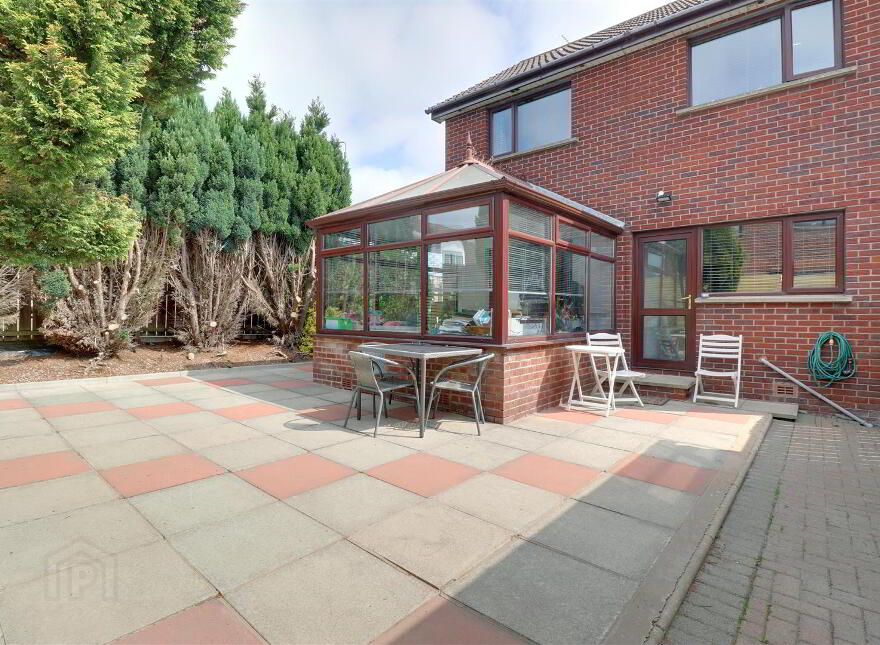 10 Balmoral Court, Bangor, BT19 7XQ