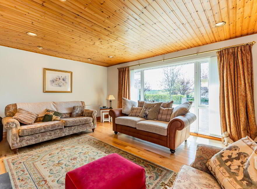 37 Ballynahinch Road, Dromore, BT25 1DT