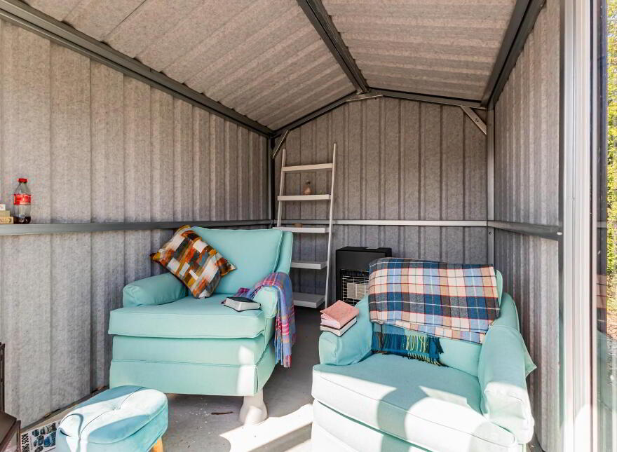 37 Ballynahinch Road, Dromore, BT25 1DT