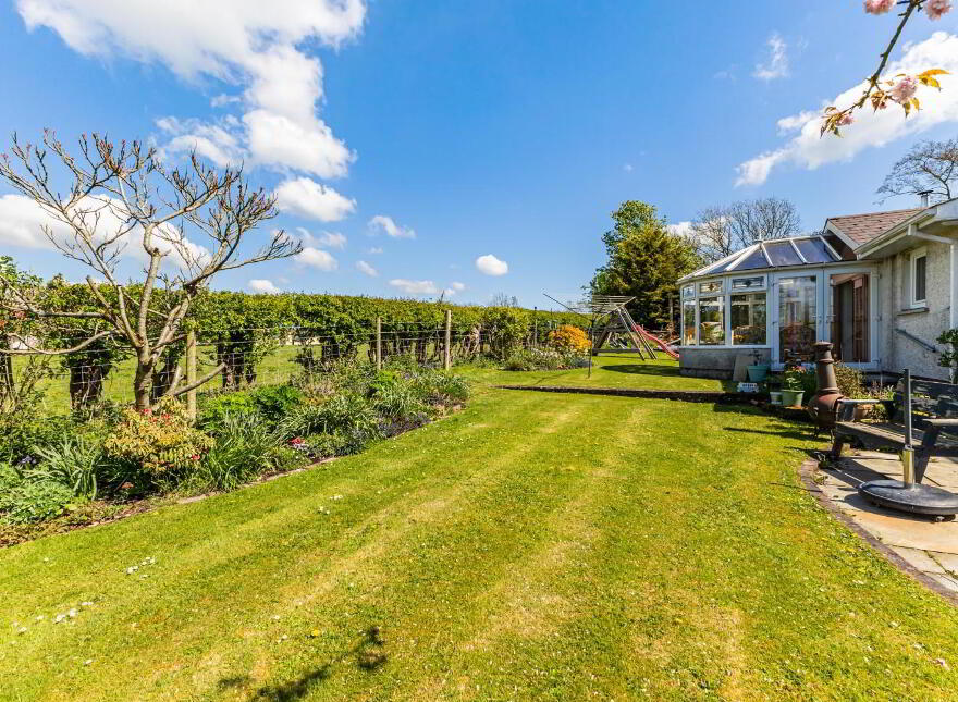 37 Ballynahinch Road, Dromore, BT25 1DT