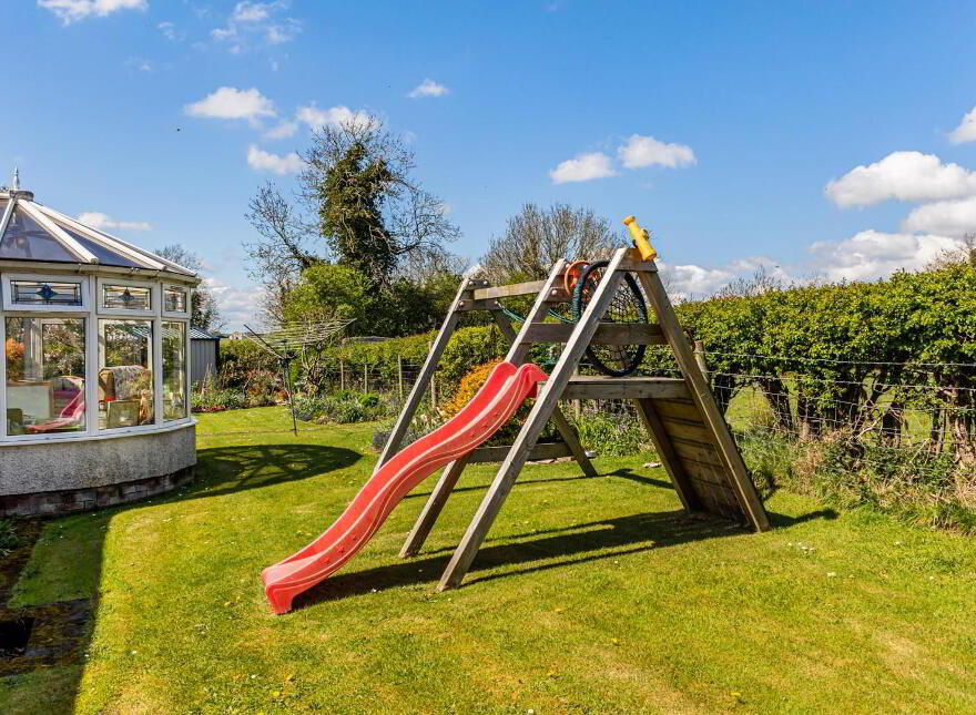 37 Ballynahinch Road, Dromore, BT25 1DT