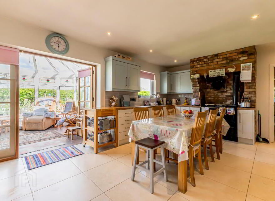 37 Ballynahinch Road, Dromore, BT25 1DT