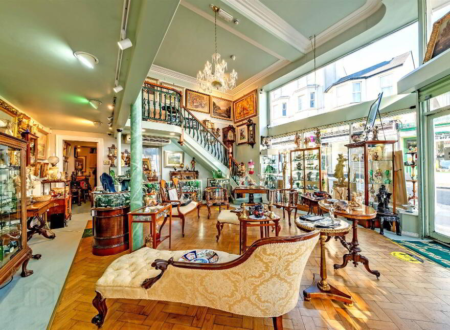 86 Main Street &, 2 Bath Street, Portrush, BT56 8BN