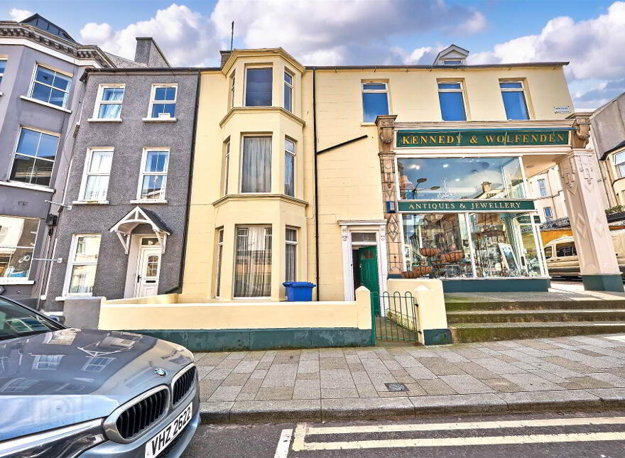 86 Main Street &, 2 Bath Street, Portrush, BT56 8BN