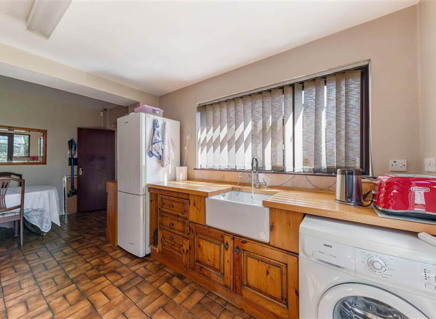 138 Finaghy Road North, Finaghy, Belfast, BT10 0JD