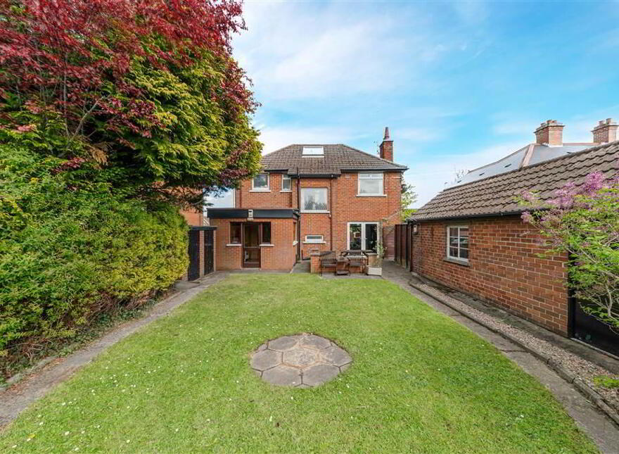 138 Finaghy Road North, Finaghy, Belfast, BT10 0JD