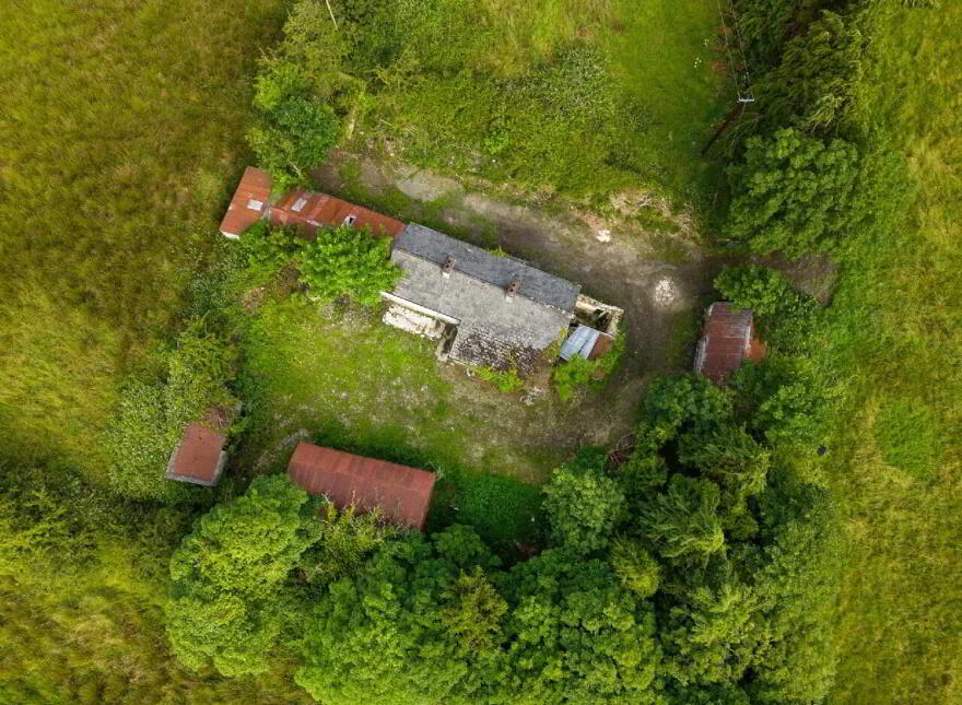 C. 31.6 Acre Residential Farm, Virginia