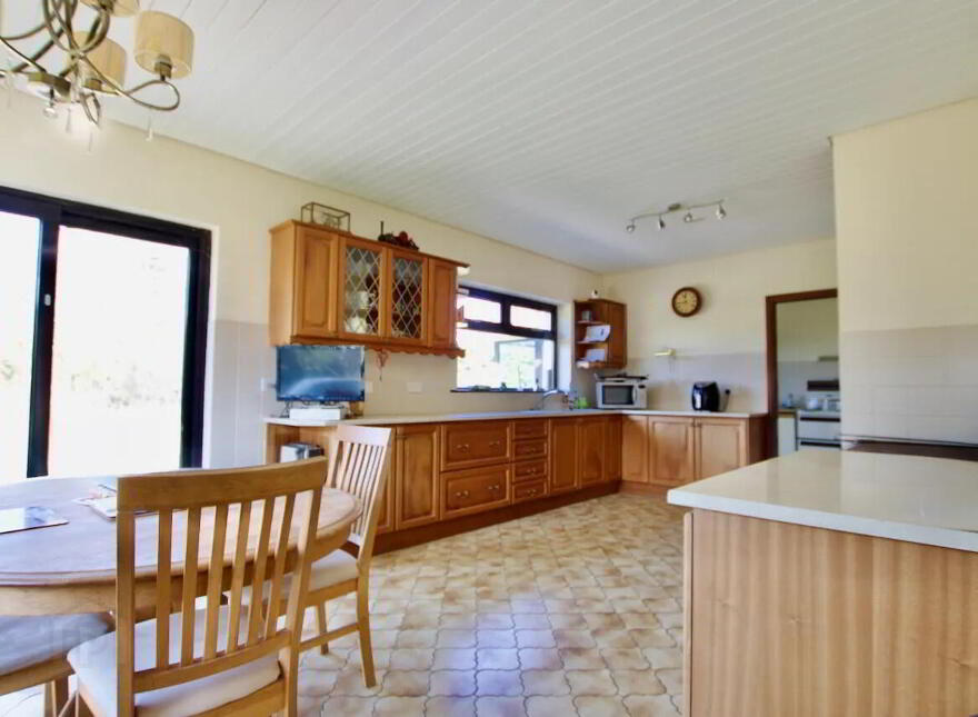 High Road, Ballykeeran, Athlone, N37V5W8