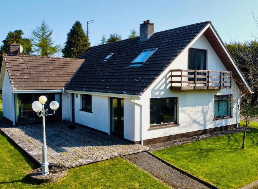 High Road, Ballykeeran, Athlone, N37V5W8