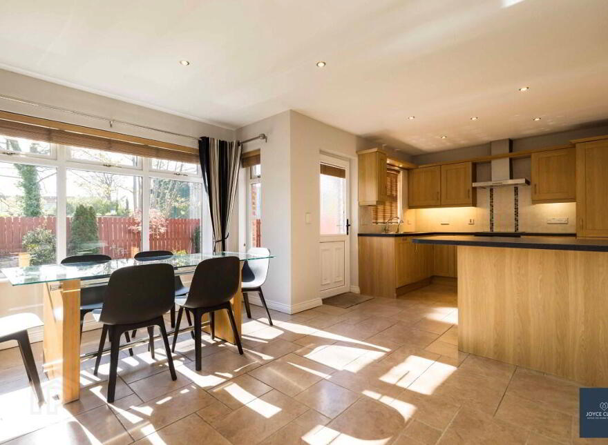 8 Taughrane Lodge, Dollingstown, BT66 7UH