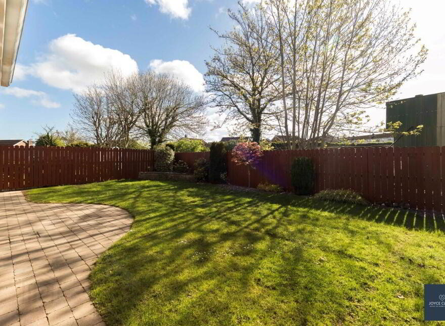 8 Taughrane Lodge, Dollingstown, BT66 7UH