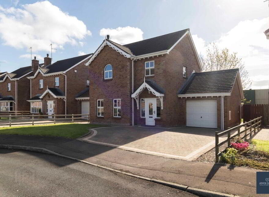 8 Taughrane Lodge, Dollingstown, BT66 7UH