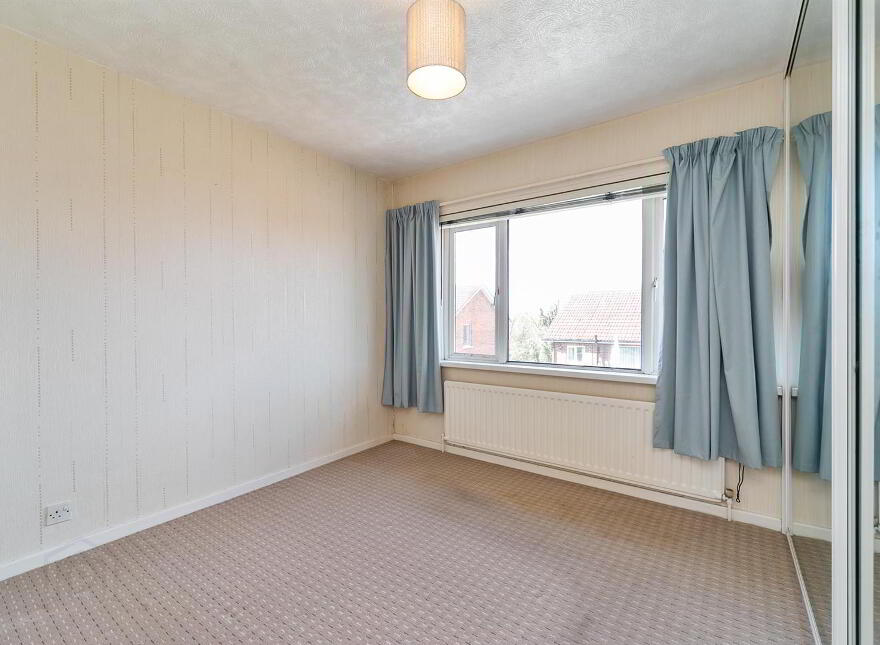 15 Glenview Drive, Belfast, BT5 7NA