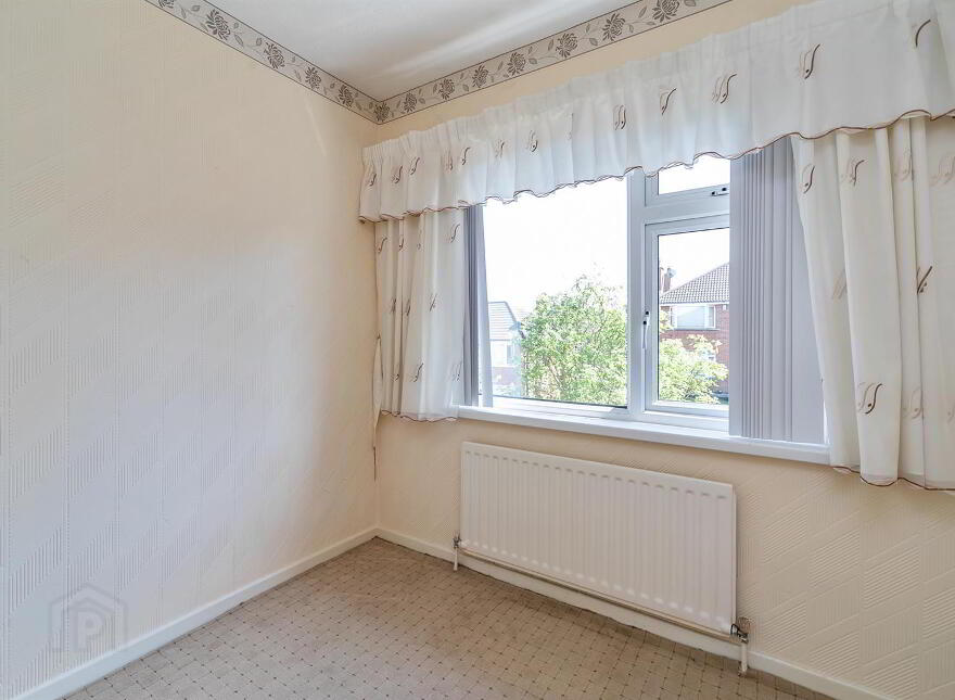 15 Glenview Drive, Belfast, BT5 7NA