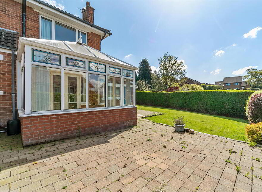 15 Glenview Drive, Belfast, BT5 7NA