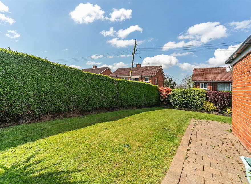 15 Glenview Drive, Belfast, BT5 7NA