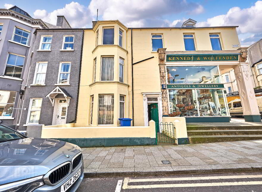 86 Main Street &, 2 Bath Street, Portrush, BT56 8BN