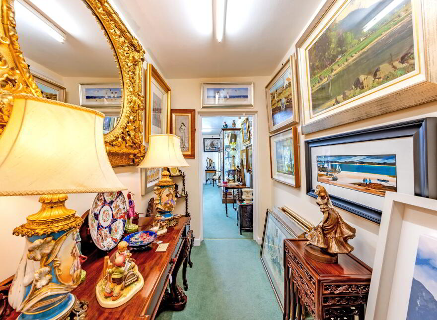 86 Main Street &, 2 Bath Street, Portrush, BT56 8BN