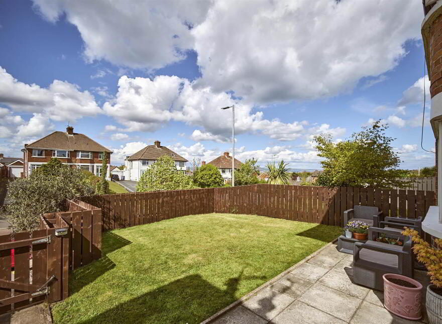 277 Holywood Road, Belfast, BT4 2EW