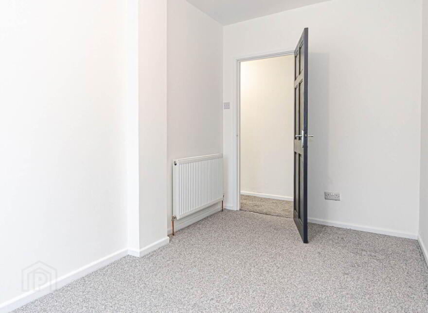 19 Inverary Drive, Sydenham, Belfast, BT4 1RB