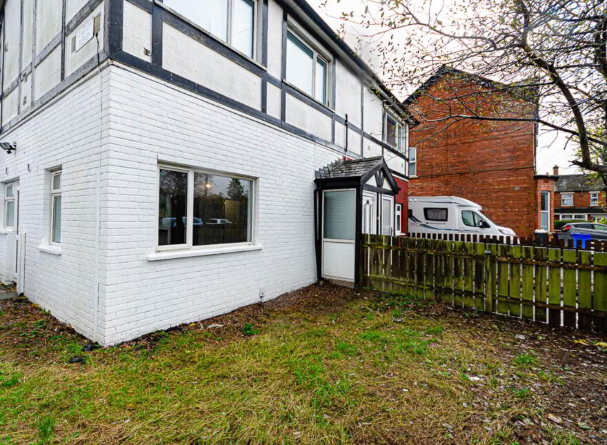19 Inverary Drive, Sydenham, Belfast, BT4 1RB