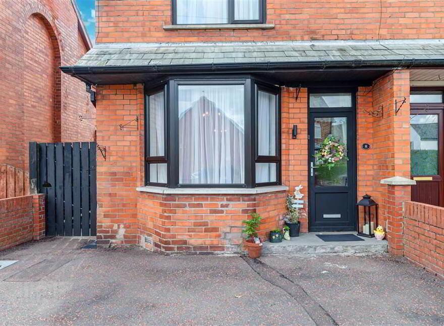 8 Ormonde Avenue, Upper Lisburn Road, Belfast, BT10 0LQ