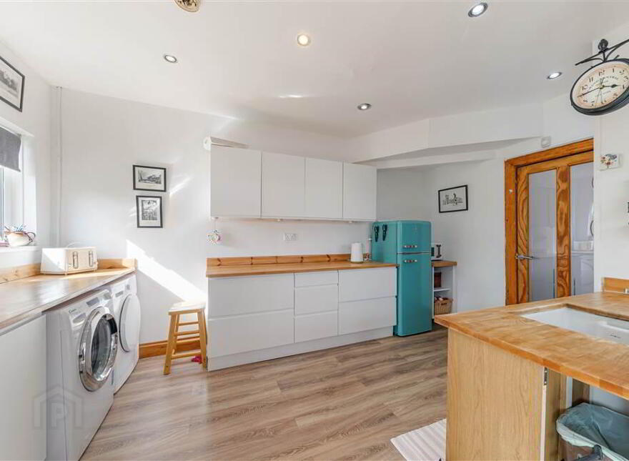 8 Ormonde Avenue, Upper Lisburn Road, Belfast, BT10 0LQ