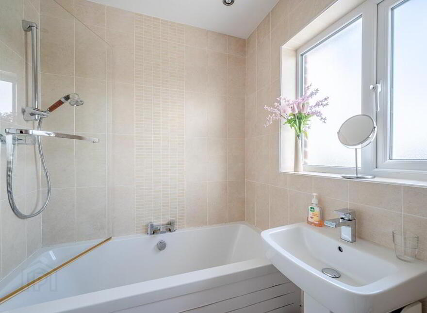 22 North Sperrin, Belfast, BT5 7HU