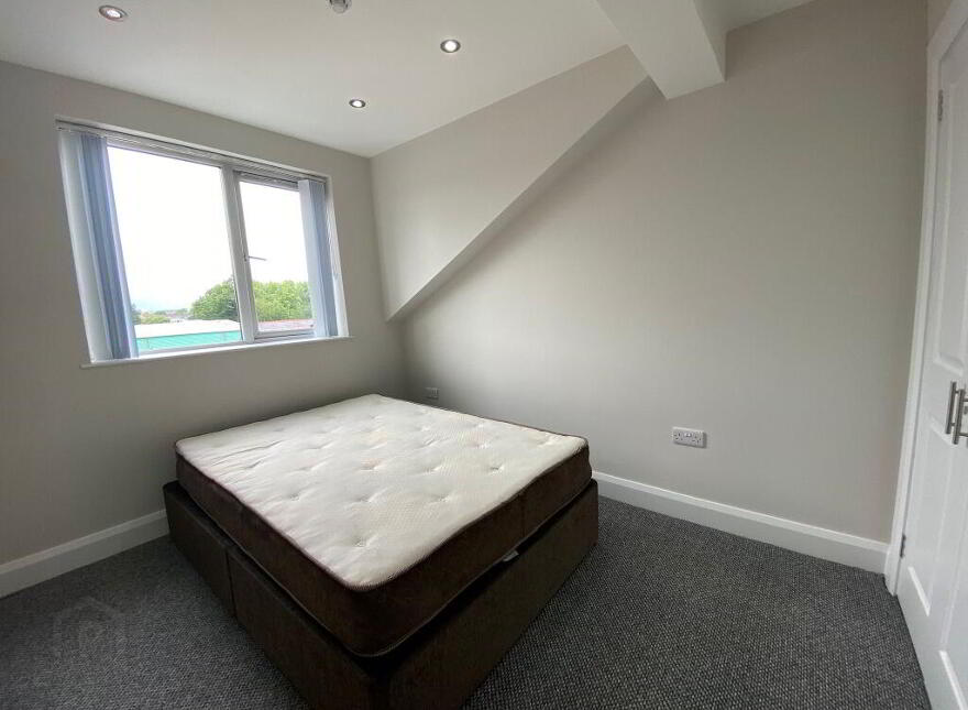 15 Delhi Street, Belfast, BT7 3AJ