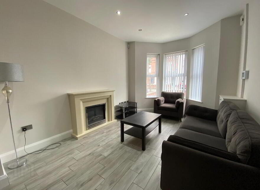 15 Delhi Street, Belfast, BT7 3AJ