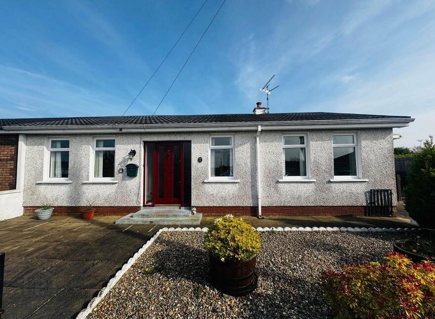 8 Antrim Park, Ballymoney, BT53 7AY