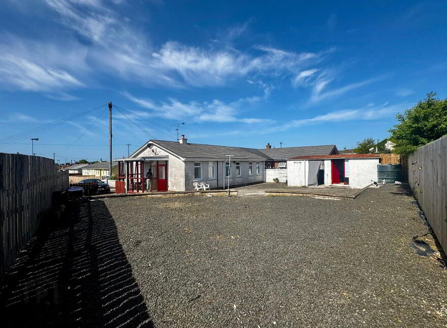 8 Antrim Park, Ballymoney, BT53 7AY