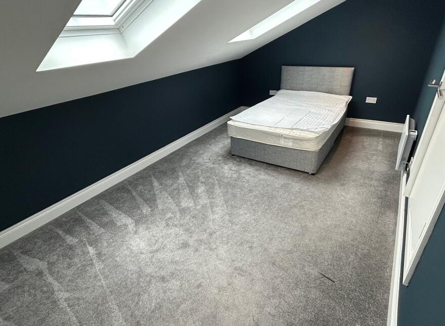 Apt 6, 3 Eglantine Place, Belfast, BT9 6EY