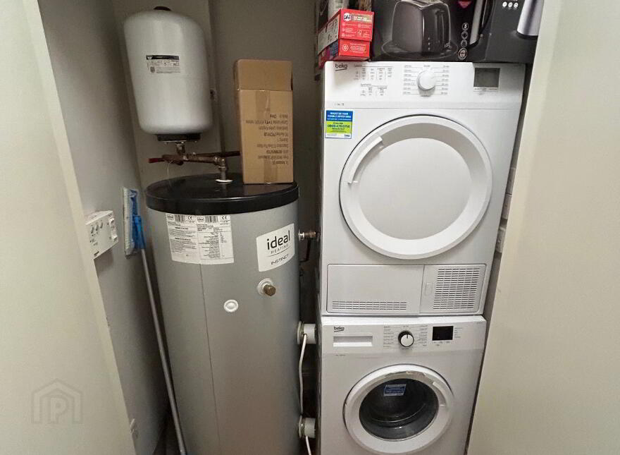 Apt 6, 3 Eglantine Place, Belfast, BT9 6EY