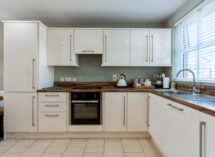 6 Mountpleasant Park, Newtownards, BT23 4WJ