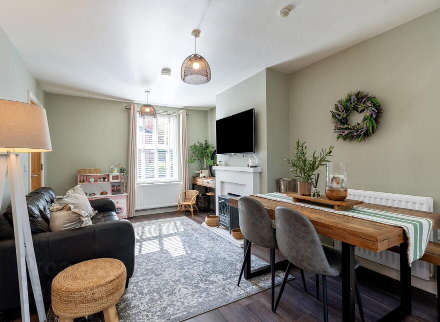 6 Mountpleasant Park, Newtownards, BT23 4WJ photo