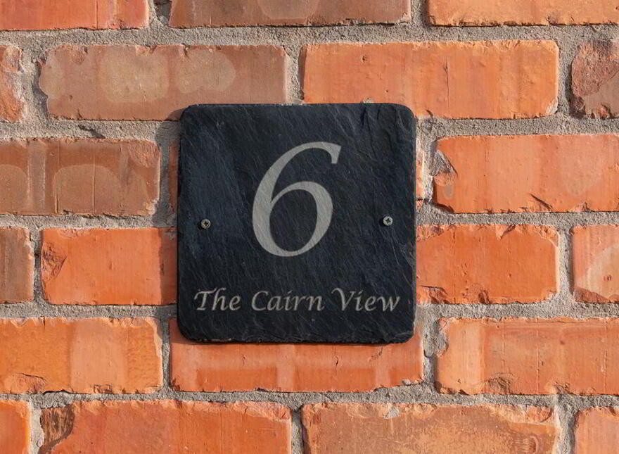 6 The Cairn View, Greenisland, Carrickfergus, BT38 8YQ