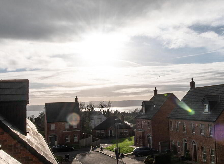 6 The Cairn View, Greenisland, Carrickfergus, BT38 8YQ