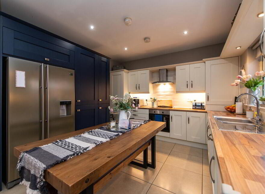 6 The Cairn View, Greenisland, Carrickfergus, BT38 8YQ
