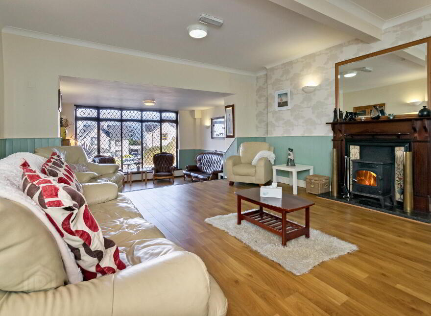 Ocean Wave Lodge, Top Road, Strandhill, Sligo