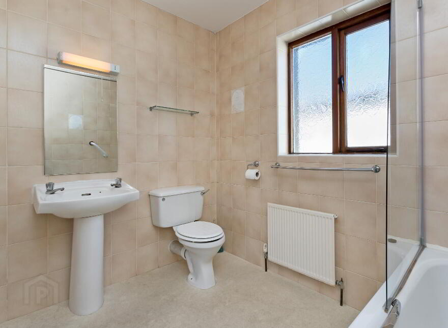 Ocean Wave Lodge, Top Road, Strandhill, Sligo