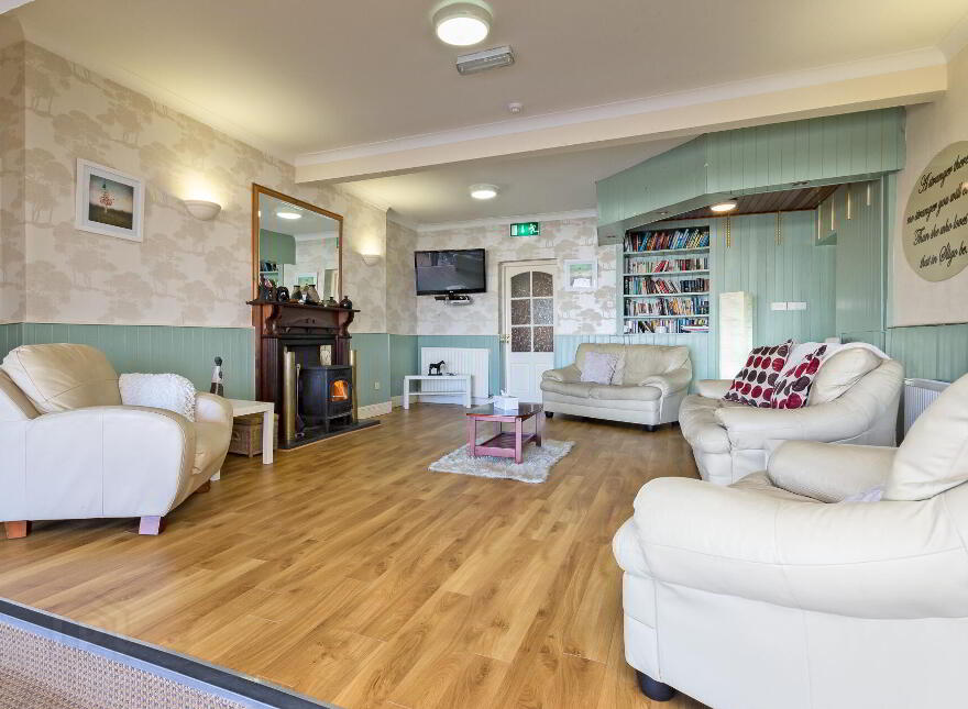 Ocean Wave Lodge, Top Road, Strandhill, Sligo