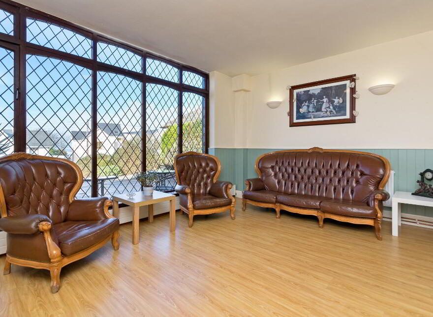 Ocean Wave Lodge, Top Road, Strandhill, Sligo