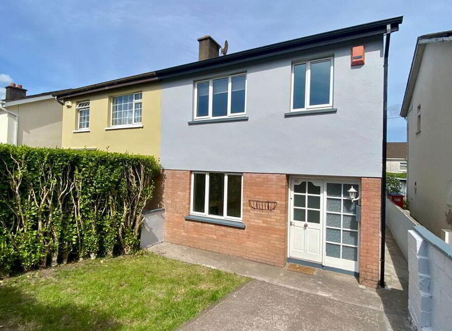 55 Markland Woods, Maryborough Hill, Douglas, Rochestown, Cork photo