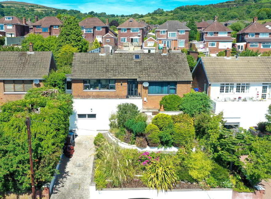 28 Mount Coole Gardens, Belfast, BT14 8JY