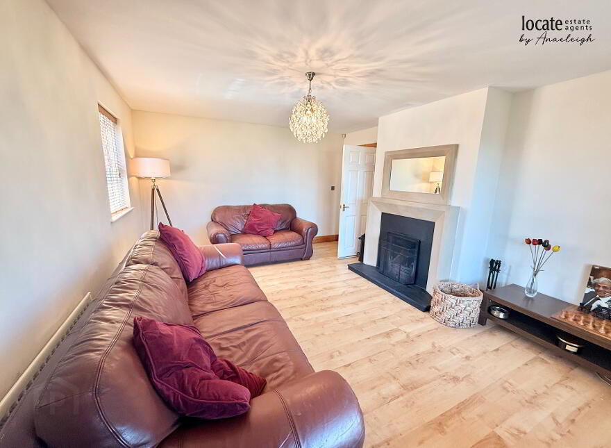 27 Ashthorpe, Waterside, Derry, BT47 2DH