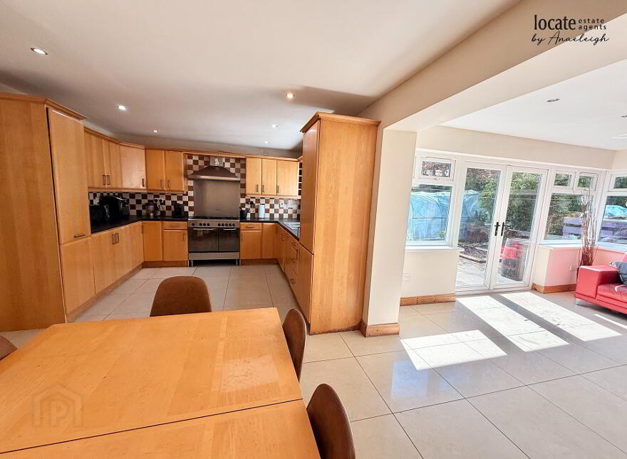 27 Ashthorpe, Waterside, Derry, BT47 2DH