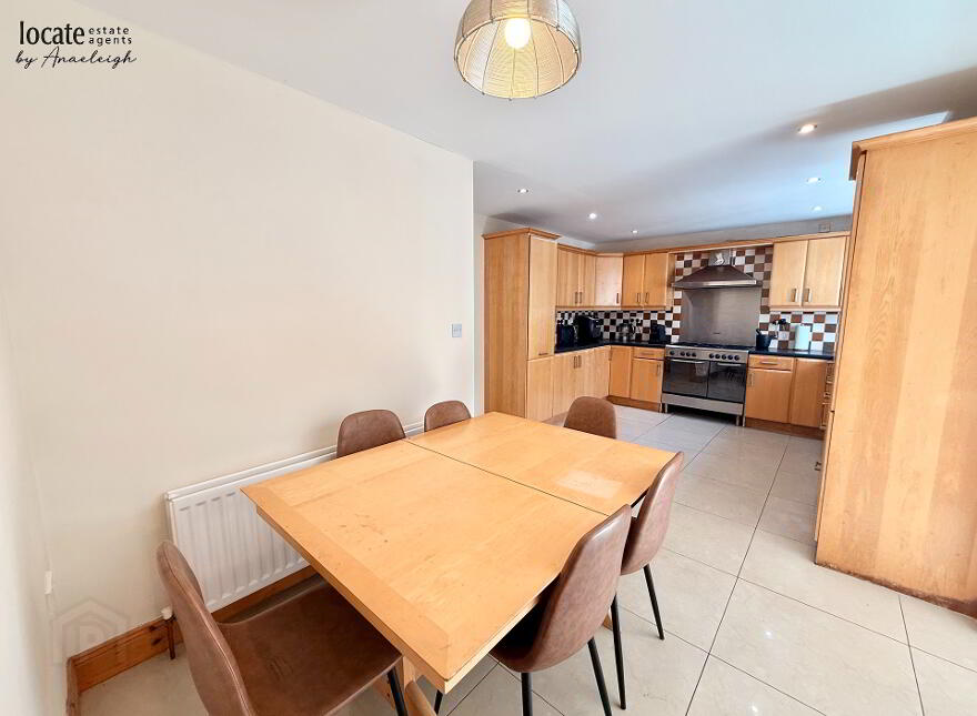 27 Ashthorpe, Waterside, Derry, BT47 2DH
