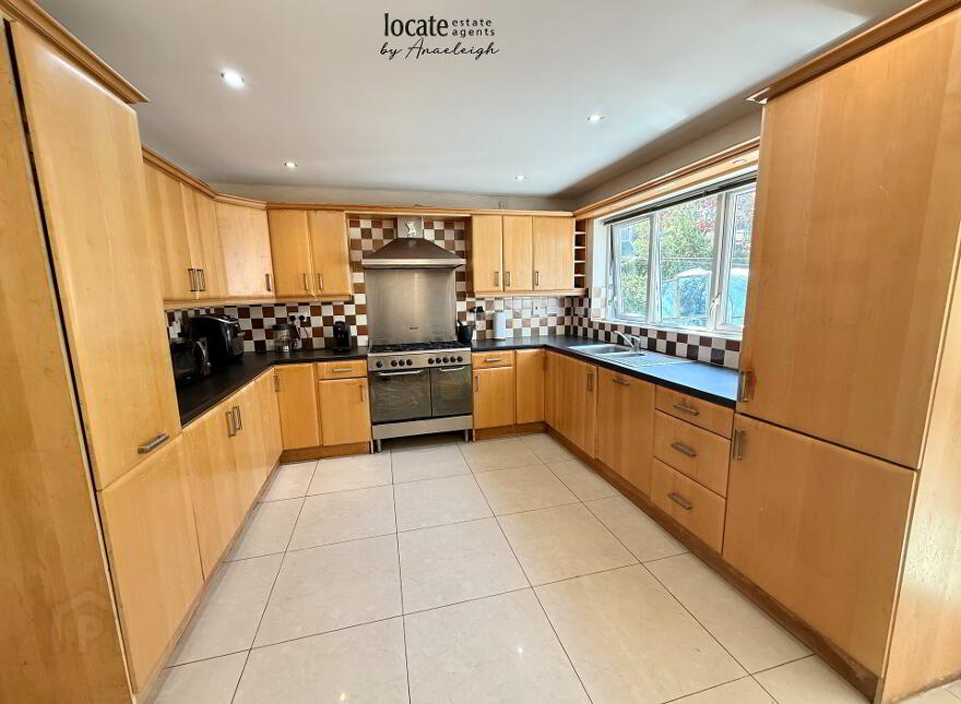 27 Ashthorpe, Waterside, Derry, BT47 2DH