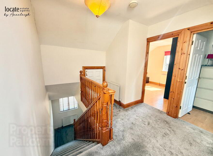 27 Ashthorpe, Waterside, Derry, BT47 2DH